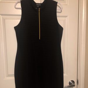 BLACK TEXTURED BODYCON FITTED MIDI DRESS